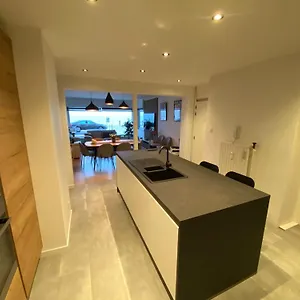  Appartement Spacious With Sea View België